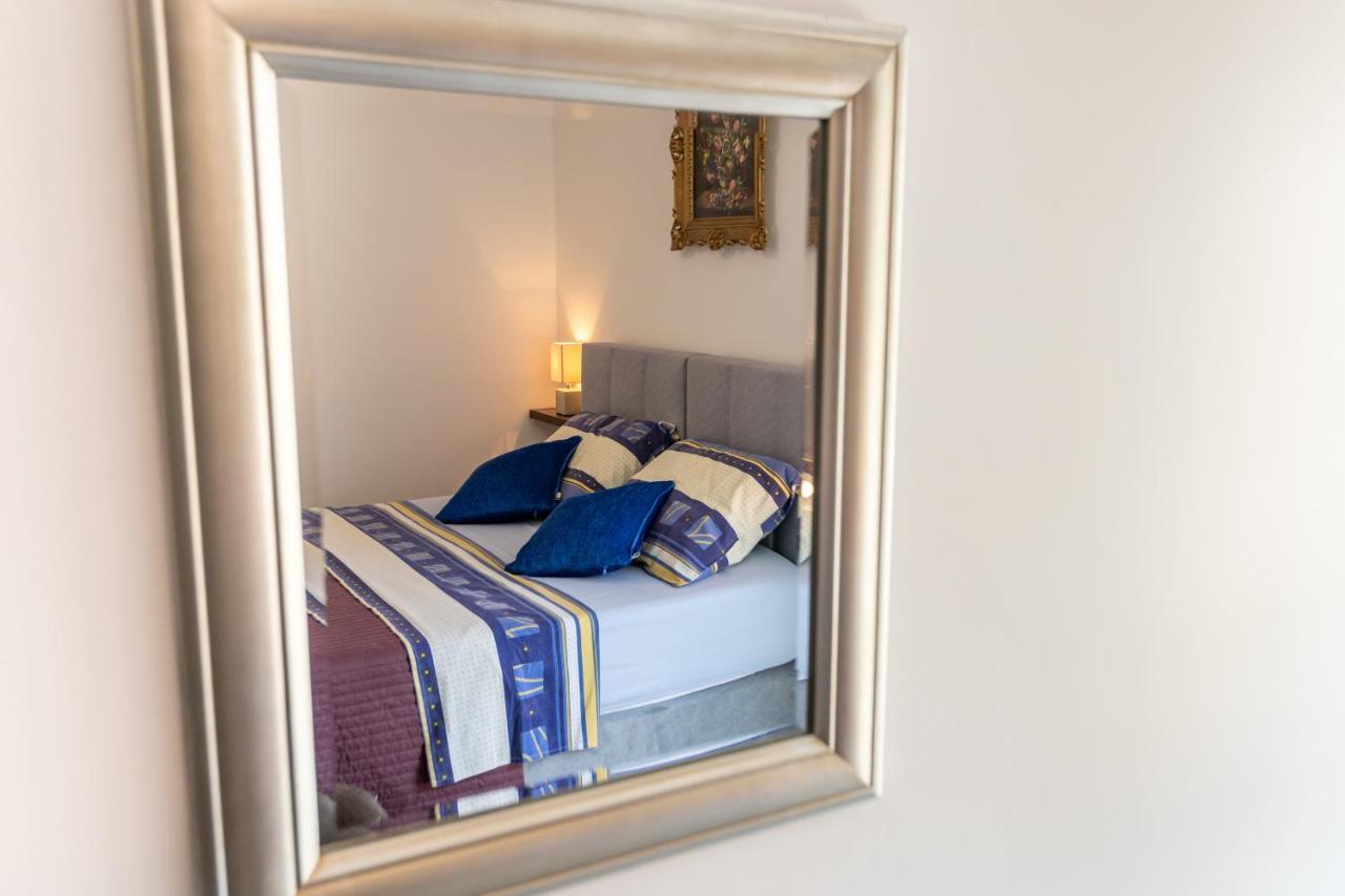 Self Check-In Apartment With Jacuzzi Мостар Екстер'єр фото