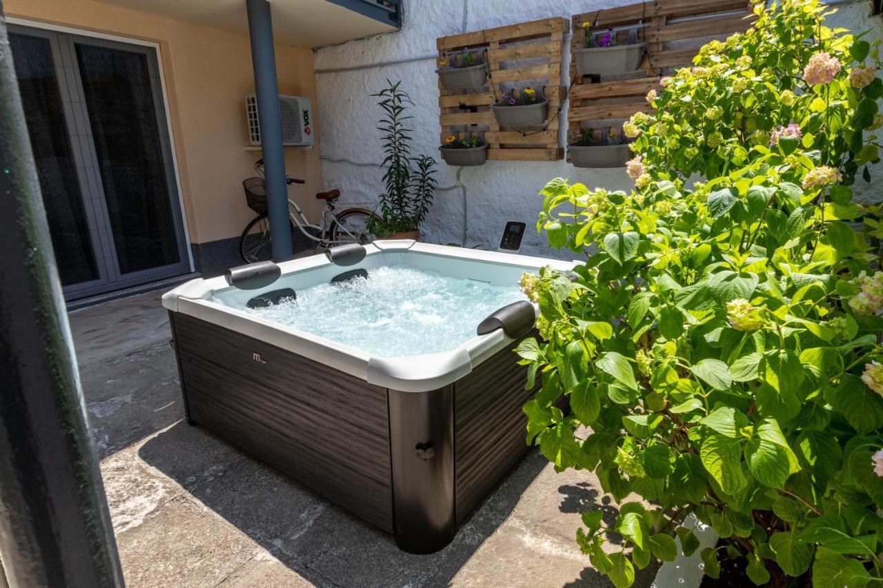 Self Check-In Apartment With Jacuzzi Мостар Екстер'єр фото