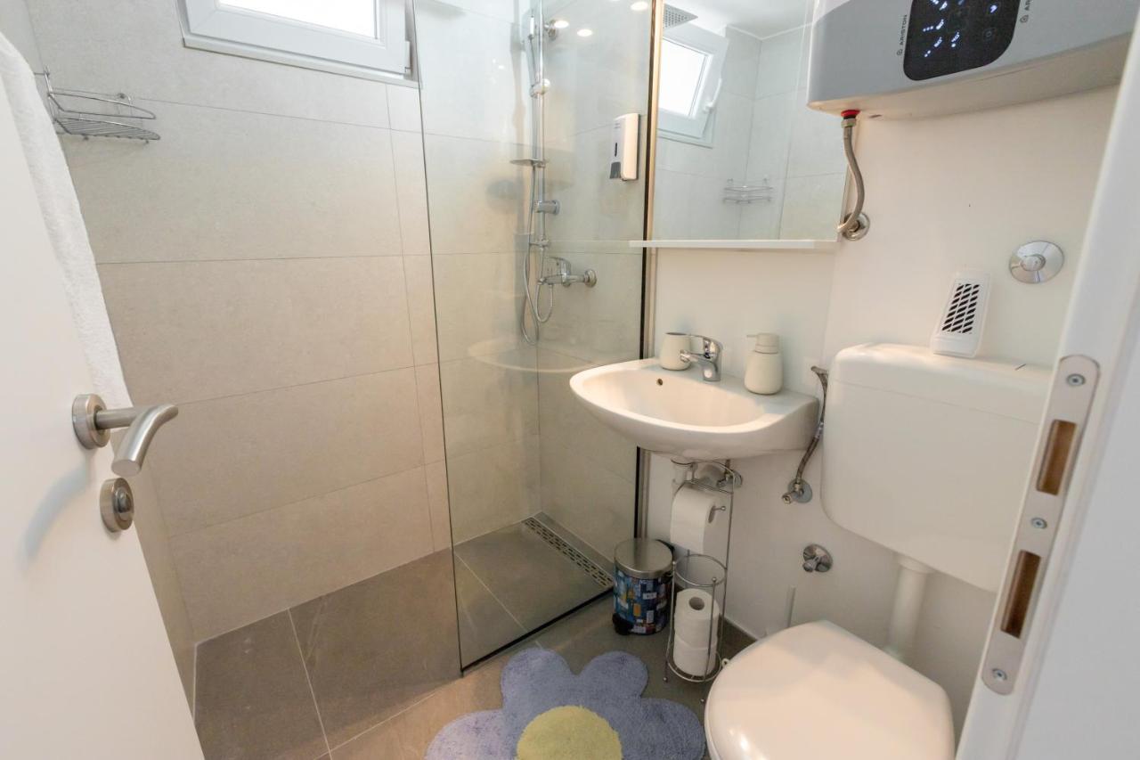 Self Check-In Apartment With Jacuzzi Мостар Екстер'єр фото
